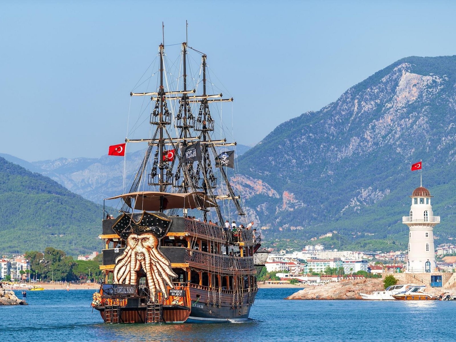 Alanya Pirate Boat Trip — experience view 2