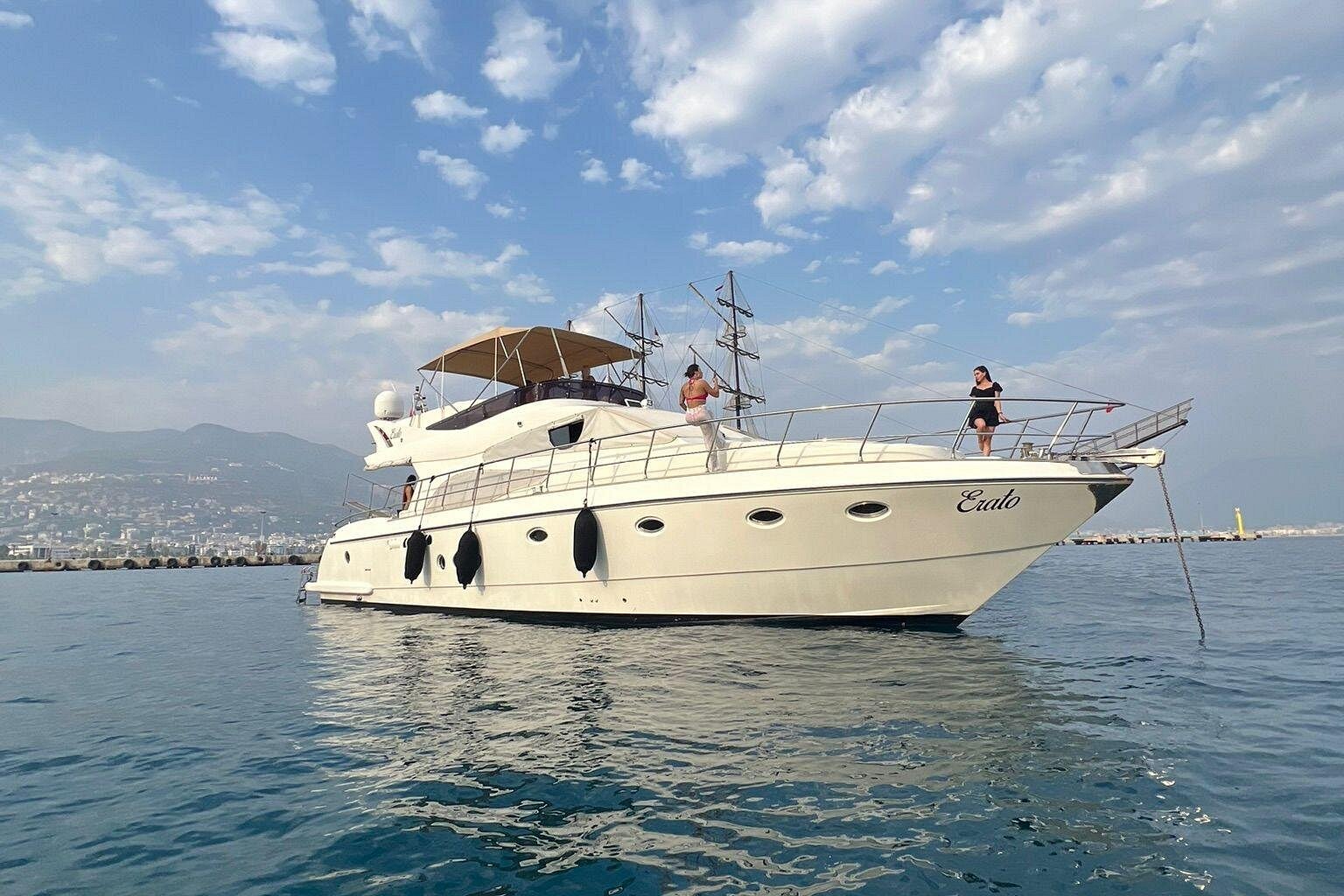 Private Yacht Tour — experience view 2