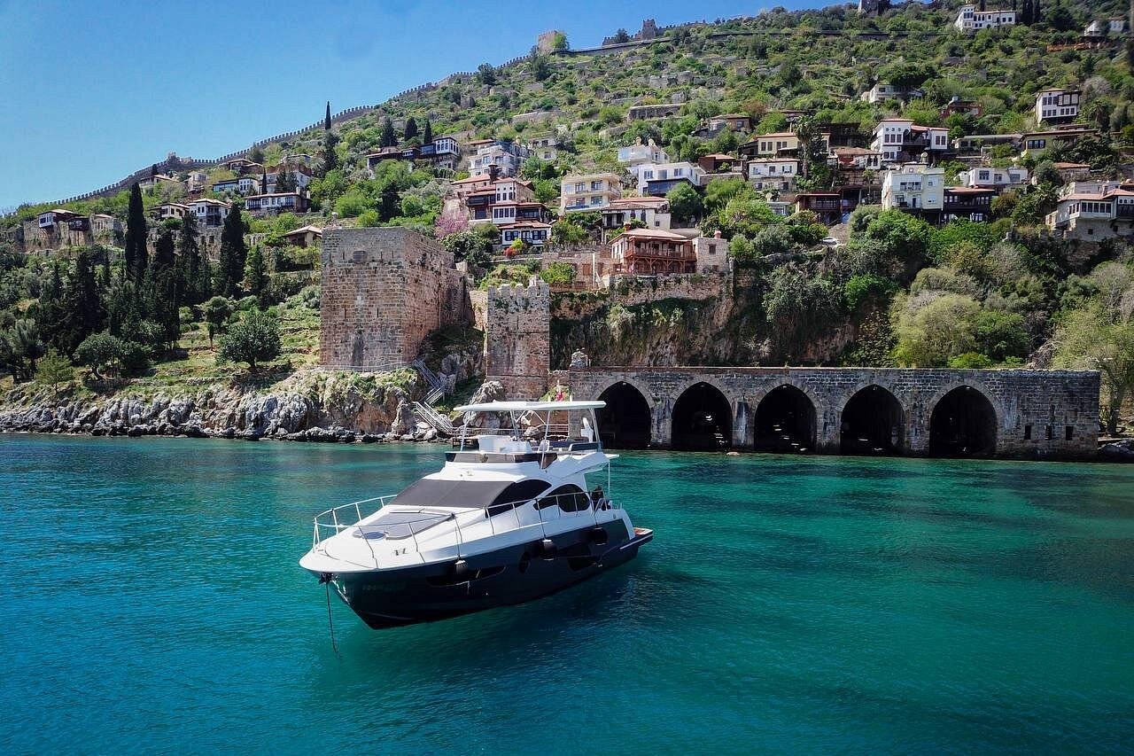 Private Yacht Tour — experience view 3